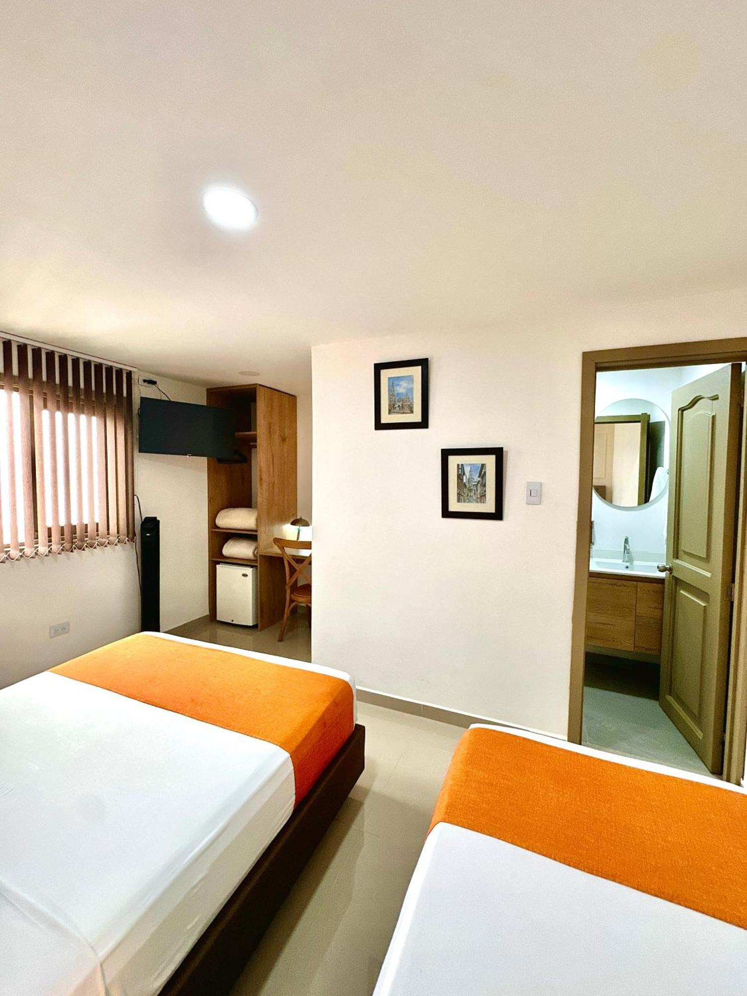 Hotel Cafe Cafe Avenida Armenia  Εξωτερικό φωτογραφία